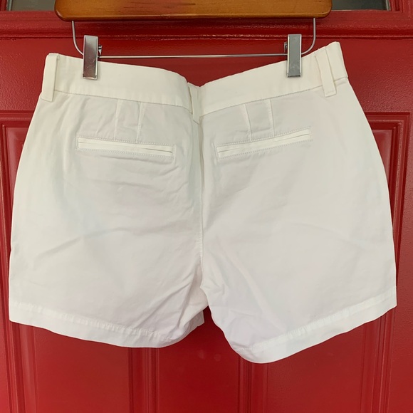 Old Navy Shorts in white - Picture 2 of 5